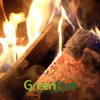 pinikay-briket-greenfire-kachelbrandstoffen-zuidlaren-drenthe_192884797
