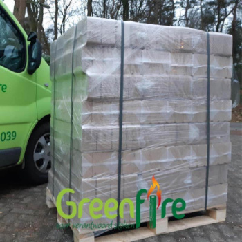 RUF houtbriketten strak geperst volle pallet